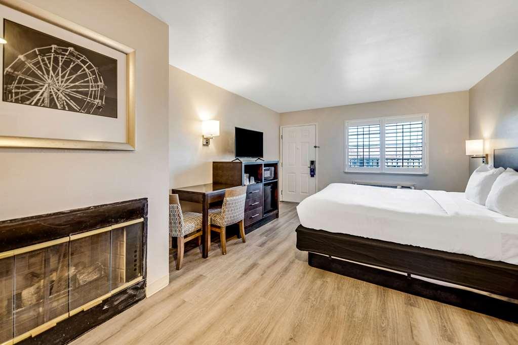 Comfort Inn Boardwalk Santa Cruz Kamer foto